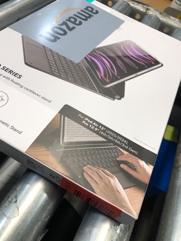Photo 1 of ***FACTORY SEALED***
ESR for iPad Air 13 Inch Case Keyboard M4/M3/M2 (2026/2025/2024) & iPad Pro 12.9 inch (6th/5th/5th/3rd) Magic Keyboard, Easy-Set Floating Cantilever Stand, Precision Trackpad, Rebound Series, Black
