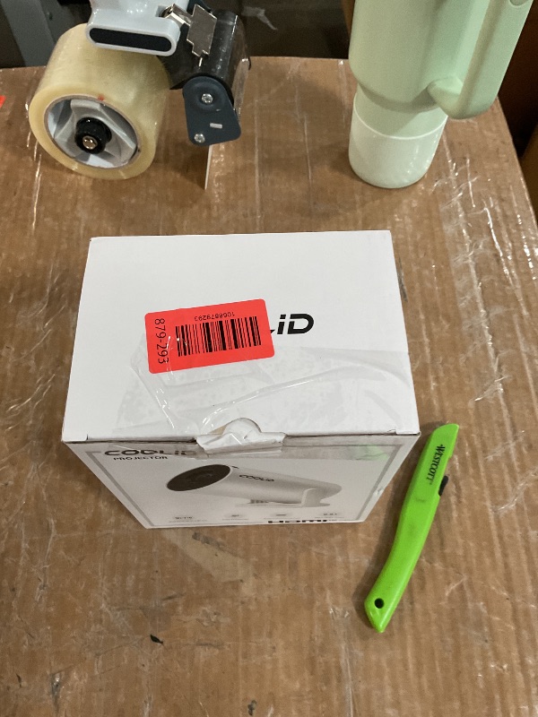 Photo 1 of [Built-in Apps & 2026 Upgraded] Mini Projector Support 4K 1080P Auto Keystone 180° Rotatable with WiFi 6 and Bluetooth 5.4, Projector Portable Compatibile with HDMI/TV Stick/Memory Stick/Laptop-Black