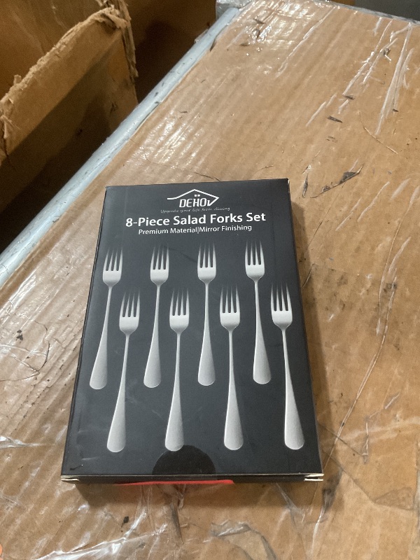 Photo 1 of  FORKS NOR SPOONS 6.7 Inches Tea