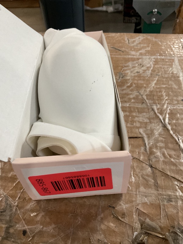 Photo 1 of OEAK Womens Wireless Bras Push Up Support Full Coverage Bralettes No Underwire Bra Comfortable Everyday Seamless Tshirt Bras White M