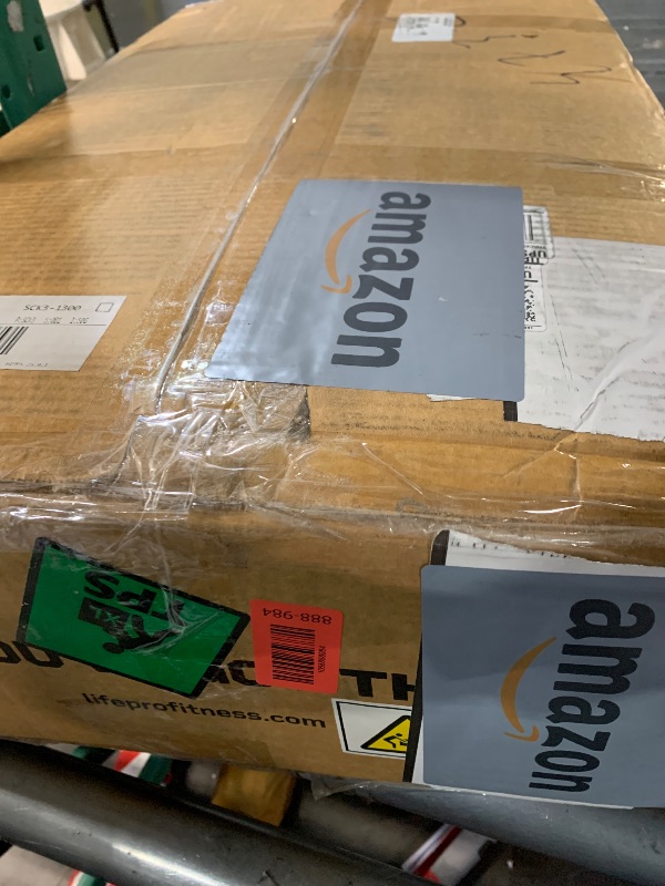 Photo 2 of Lifepro Rumblex Max 4D Black Vibration Plate Exercise Machine with Loop Resistance Bands for Home Fitness Shaping Training Recovery Tone & Strength