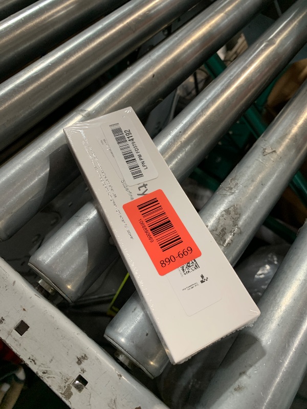 Photo 1 of ***FACTORY SEALED***Stylus Pen for iPad 6th-11th Generation-2X Fast Charge Active Pencil Compatible with 2018-2025 Apple iPad Pro 11"/12.9"/M4, iPad Air 3/4/5/M2/M3,iPad mini 5/6 Gen-White