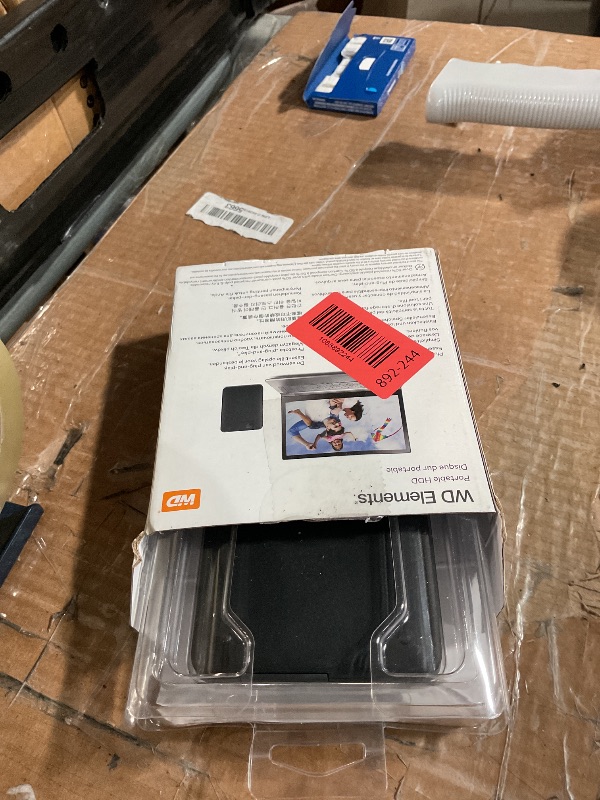 Photo 1 of ***(MISSING CORD)***WD 2TB Elements Portable External Hard Drive for Windows, USB 3.2 Gen 1/USB 3.0 for PC & Mac, Plug and Play Ready - WDBU6Y0020BBK-WESN