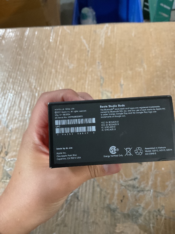 Photo 1 of *****Parts*****/left earbud not working***** Beats Studio Buds - True Wireless Noise Cancelling Earbuds - Compatible with Apple & Android, Built-in Microphone, IPX4 Rating, Sweat Resistant Earphones, Class 1 Bluetooth Headphones - White