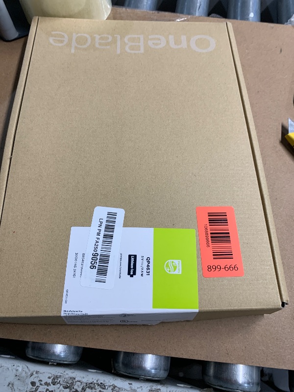 Photo 1 of *** See Notes*** Philips Norelco OneBlade 360 with Connectivity Hybrid Face + Body, Electric Beard Trimmer, Shaver and Body Groomer with 360 Blade Tech, 2x360 Blade, 5-in-1 Comb, Body Kit, Travel Case, Model QP4631/90