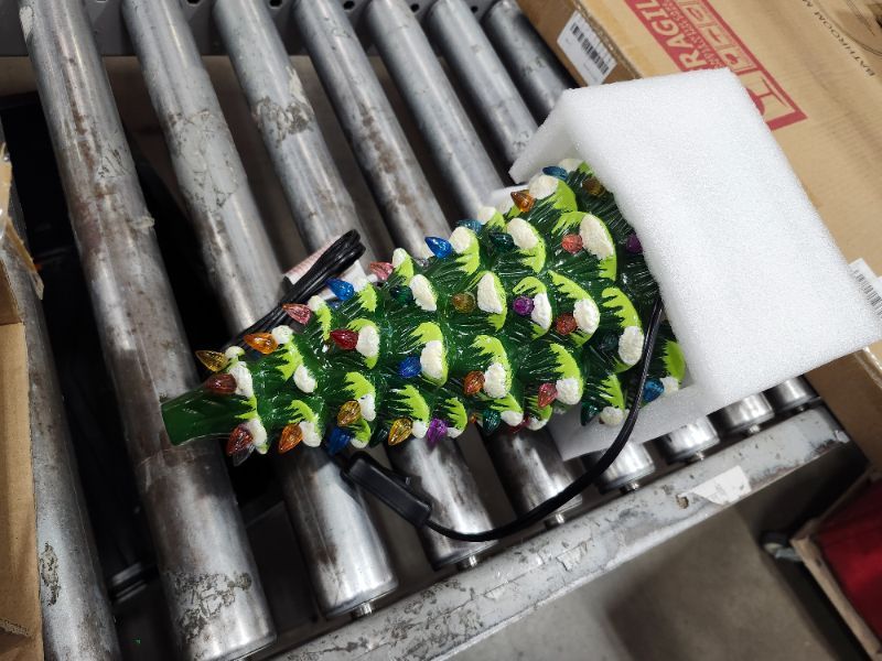 Photo 1 of *************MISSING THE STAR ON TOP***********
Lakumu 16.5" Table Top Christmas Tree, Hand Painted Resin Christmas Tree with Lights, Pre-lit Xmas Tree Decor Lighted Tabletop Decoration with Multicolored LED Bulbs, Ceramic-Like Finish