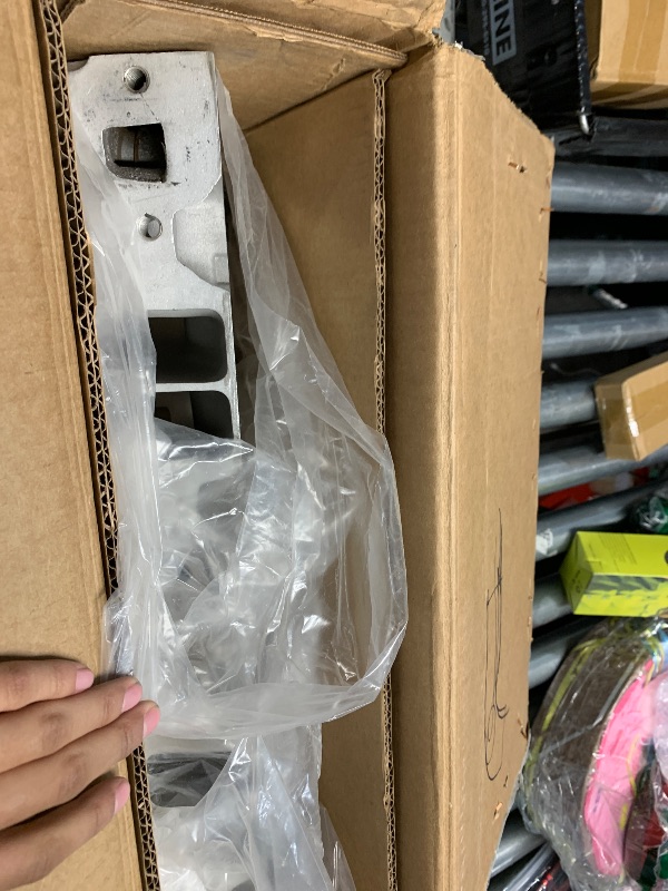 Photo 1 of (please see all images) 1320000 Cylinder Head