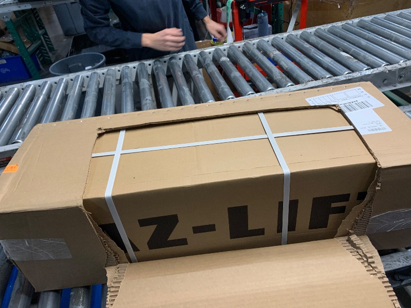 Photo 1 of ***FACTORY SEALED***Camco Eaz-Lift ReCurve R3 400lb Camper/RV Weight Distribution Hitch | Features Adjustable Sway Control & Includes 2-5/16" Hitch Ball w/15,000lb Max Rating | 600lb Max Tongue Weight Rating (48750)