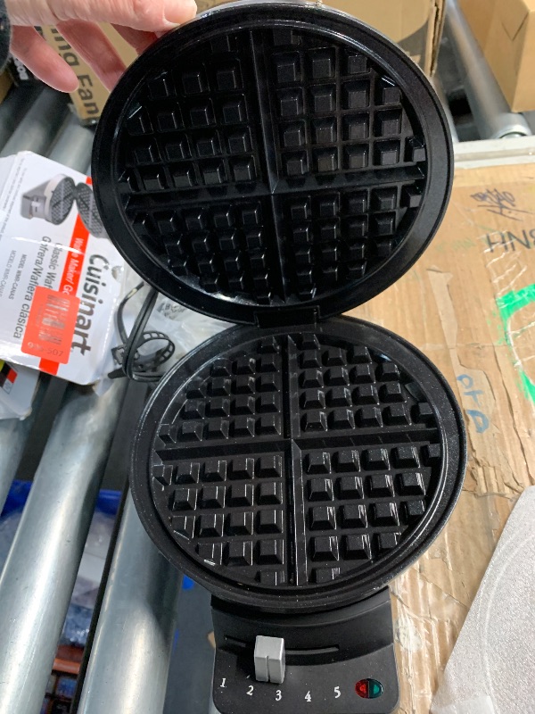 Photo 1 of ***(BROKEN HANDLE)***uisinart Waffle Maker, 1250W Round Classic Waffle Iron, 5-Setting Adjustable Browning Control, WMR-CANAS, Brushed Stainless