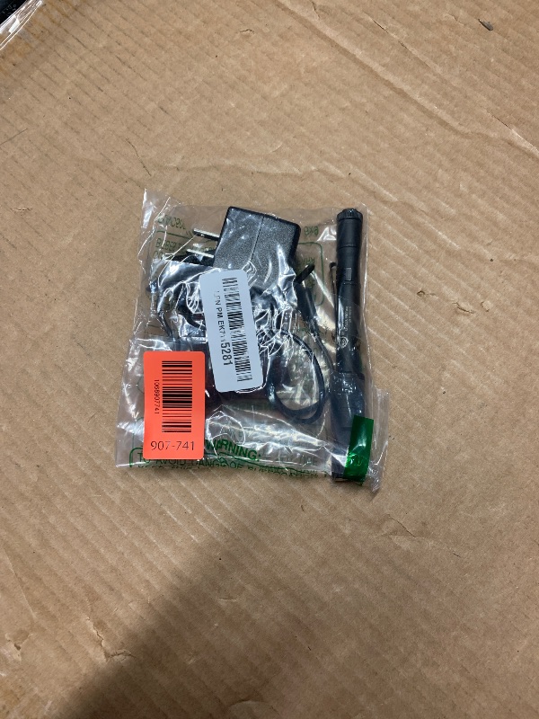 Photo 1 of ***(PARTS ONLY/ NON FUNCTIONAL)***Streamlight 66133 Stylus Pro USB 350-Lumen Rechargeable White LED Pen Light for Inspectors, Law Enforcement, and Everyday Use with USB Wall Charger, and Nylon Holster, Black