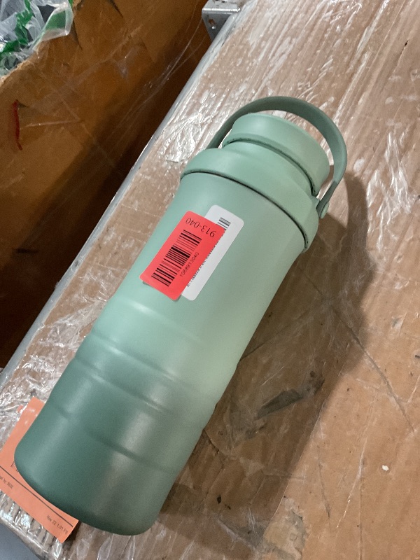 Photo 1 of ***(MISSING BOTTLES)***Momcozy 22oz Portable Breast Milk Cooler for Outdoor, Life Saver with 360° Total Cooling for 24 Hours, Larger Capacity Travel Breastmilk Chiller with 2pcs Baby Bottles for Breastmilk Storage, Green