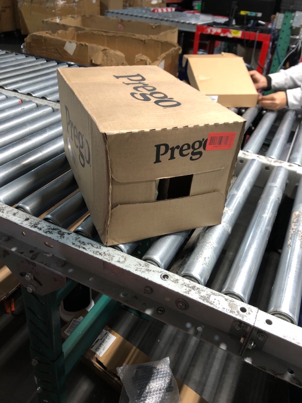 Photo 1 of ***EXP: JAN. 17, 2026*** Prego Italian Tomato Pasta Sauce Flavored With Meat, 67 OZ Jar (Case of 6)