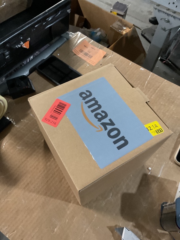 Photo 1 of ***(SMALL)***Lulu Home Christmas Lighted Boxes, Set of 3 60 LED Light Up Decor Outdoor, Light Up Christmas Boxes Present Decorations Outdoor Yard