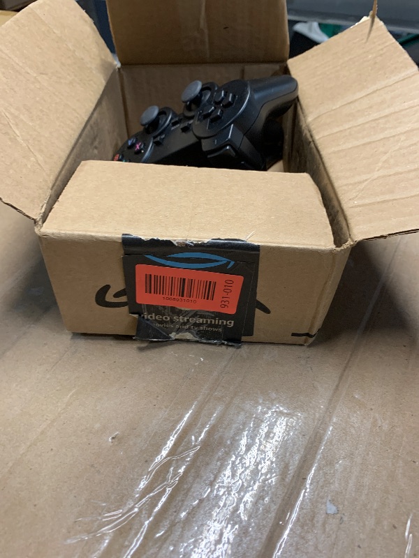 Photo 1 of ***(PARTS ONLY/ MISSING PARTS/ NON FUNCTIONAL)***
SHEPUDRUC Retro Handheld Game Console, Game Console Stick Built-in 20000+ Plug-and-Play Video Games, Equipped with 18 Simulators, 4K HDMI Output and Dual 2.4G Controller?64GB Memory Card?