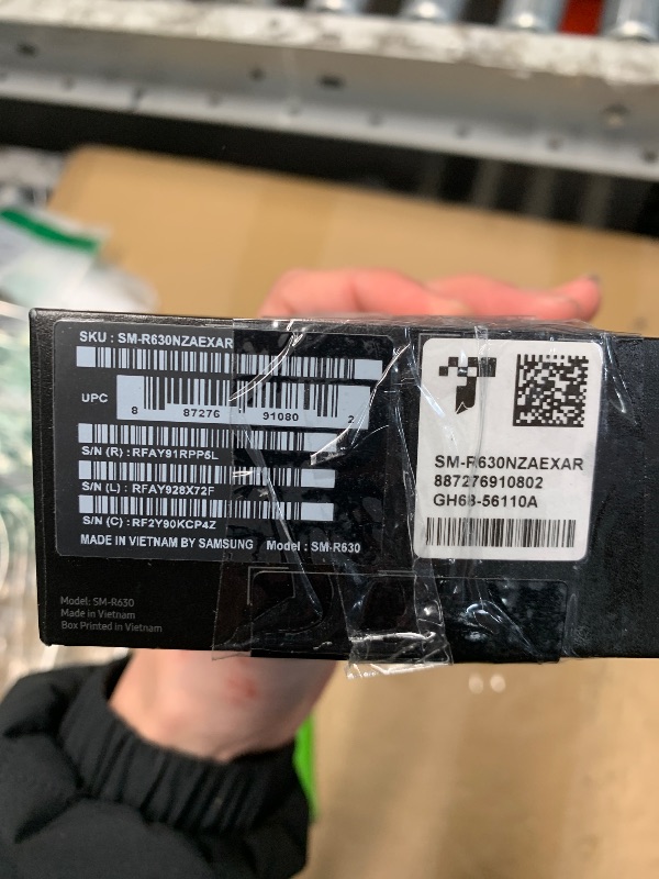 Photo 1 of Samsung Galaxy Buds 3 Pro AI True Wireless Bluetooth Earbuds, Noise Cancelling, Sound Optimization, Redesigned Comfort Fit, Silver [US Version, Amazon Exclusive, 2Yr Warranty]