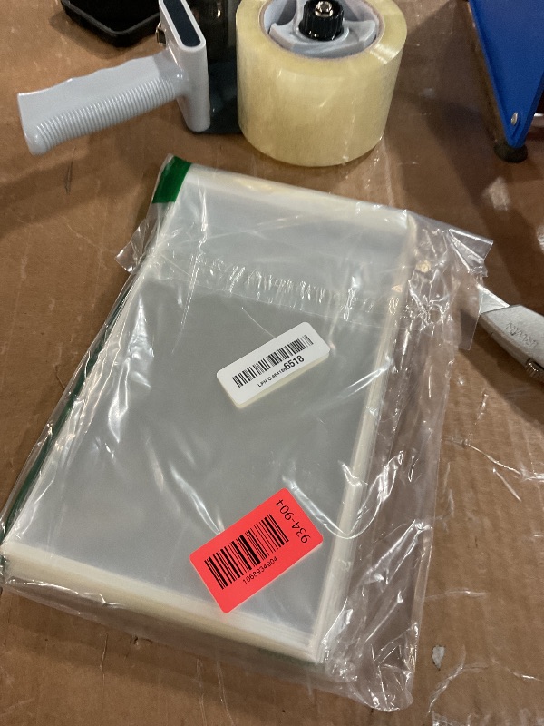 Photo 1 of 200 Pcs Self Sealing Cellophane Bags, 6x9 Inches Cookie Bags, Resealable Cellophane Bags Self Adhesive for Bakery Cookies Candy Snack