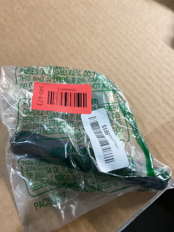 Photo 1 of Wireless Presenter, Hyperlink Volume Control Presentation Clicker RF 2.4GHz USB PowerPoint Clicker Presentation Remote Control Pointer Slide Advancer (Black)