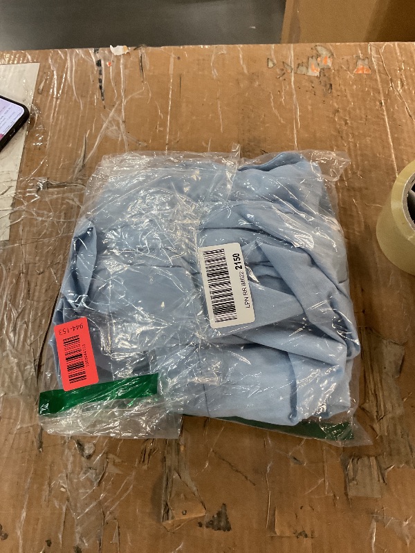 Photo 1 of ***(SIZE LARGE)***KIRUNDO Two Piece Outfits for Women Summer Sets 2025 Trendy Button Crop Vest Wide Leg Pantsuit Matching Set Spring Fashion Clothes(Sky Blue,LARGE)