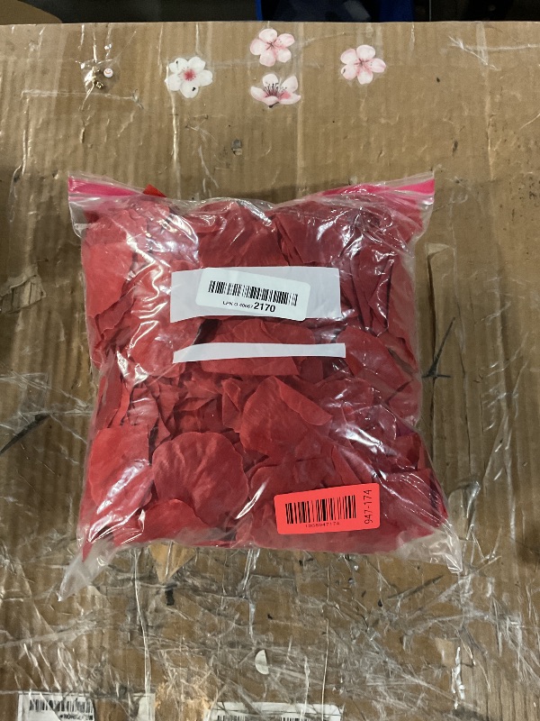 Photo 1 of (Pre-Separated, Scented) WAKISAKI Artificial Silk Rose Petals for Wedding Flower Petals for Romantic Special Night, for Proposal, Anniversary (1,000 PCS, Dark Red)