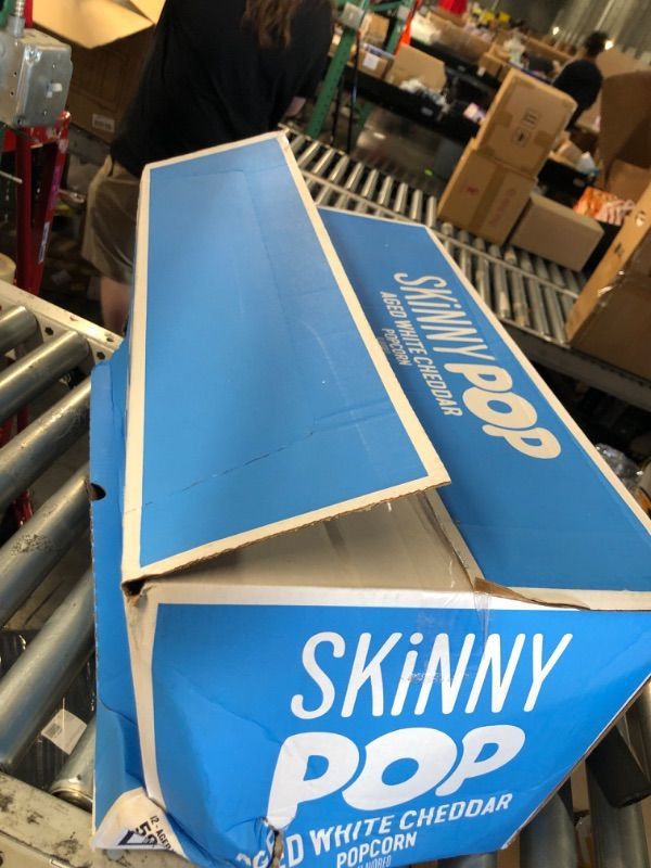 Photo 1 of (BB 01/24/2026
Skinnypop Aged White Cheddar Popcorn, 4.4 Ounce - 12 per case.