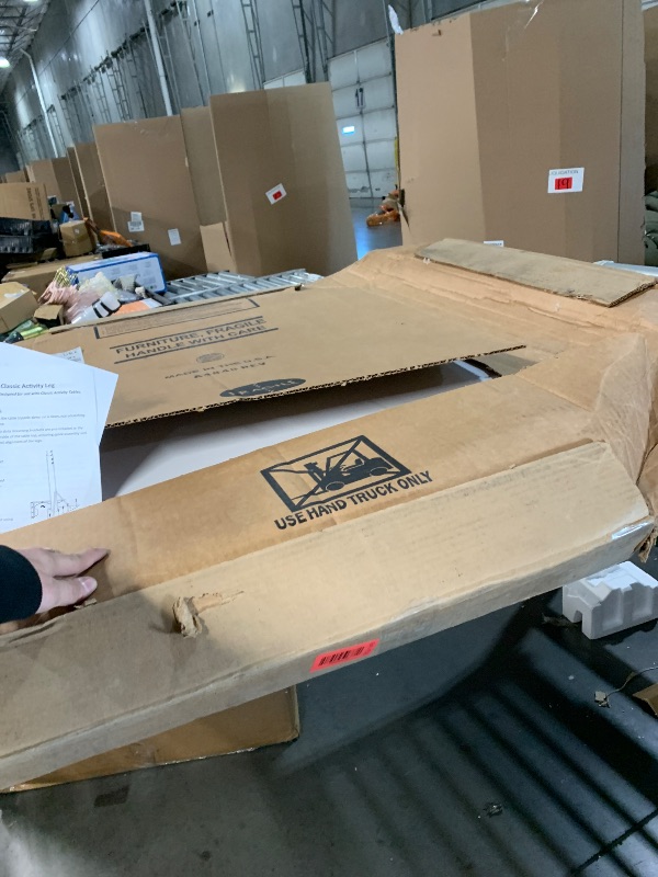 Photo 1 of (used)Correll 48" Octogonal Wood Markerboard Dry Erase Activity Table