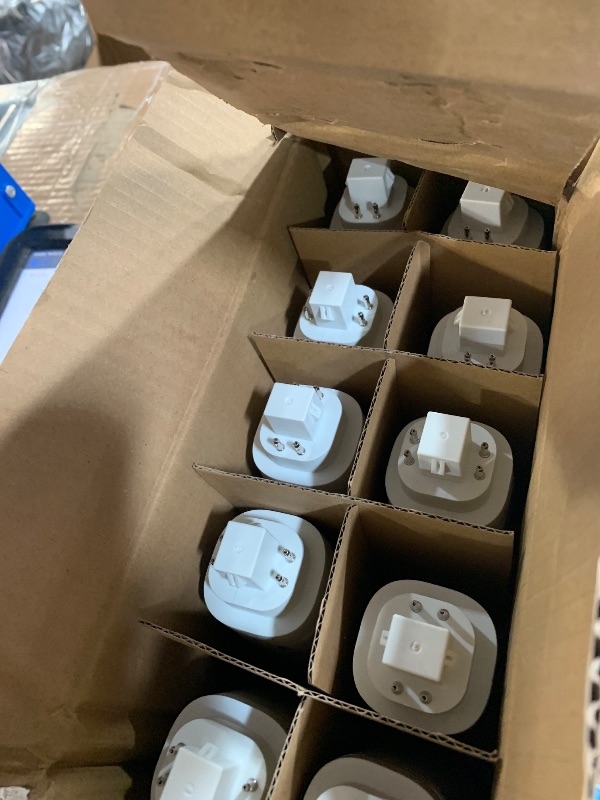 Photo 1 of (10-Pack) Philips 458430 10.5PL-C/T LED/26V-4000 IF 4P 10.5-Watt LED Plug & Play Lamp Replacement for 4-Pin CFL Light Bulb, Vertical Mount (4000K)