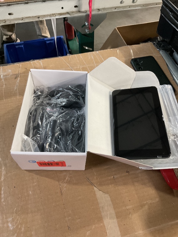 Photo 1 of ?Hieha? 2025 Wireless Portable Carplay and Android Auto, Carplay Screen for Car with Mirror Link/AUX/FM,7" Touchscreen Bluetooth 5.0, Marine Stereos for All Vehicles