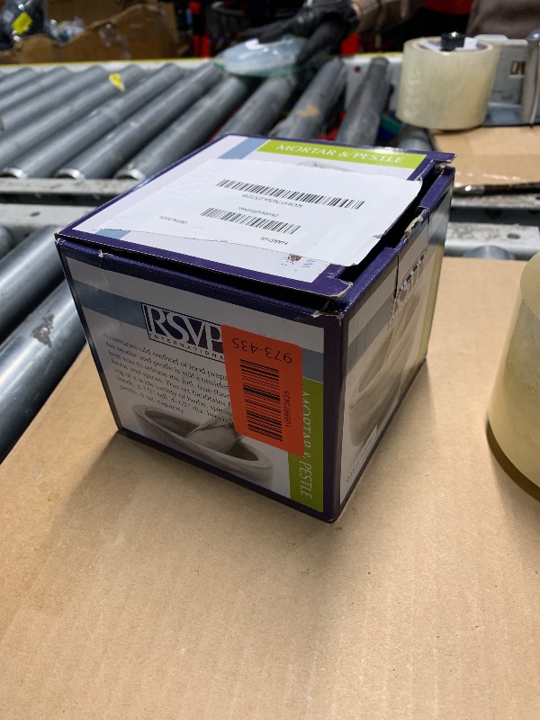 Photo 1 of (SEE NOTES) RSVP White Marble Mortar and Pestle