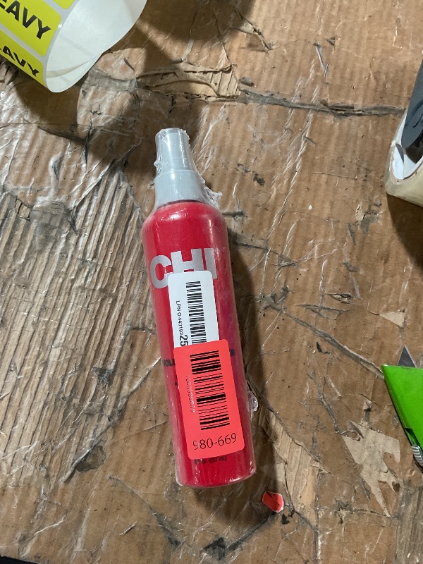 Photo 1 of * factory sealed *
CHI Volume Booster Liquid Bodifying Glaze, Flexible Hold For Volume, Body, & Thicker-Looking Hair, Sulfate & Paraben-Free, 8 Oz