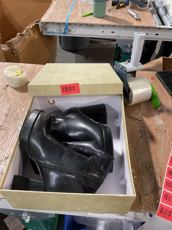 Photo 1 of * right toe is worn out *
SOVANYOU Black Leather Boots Platform Knee High Boots for Women Chunky Block Heeled Go-Go Boot Square Toe High Heel Tall Boot Side Zip. size 6.5.