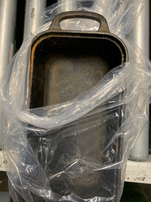 Photo 1 of (used item)(please see all images)  2 in 1 Cast Iron Bread Loaf Pan with Lid, Loaf Pans for Baking Bread