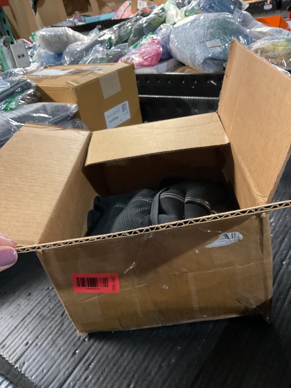 Photo 1 of "Aduro Sport Adjustable Weighted Vest Workout Equipment, 26lbs-46lbs Body Weight Vest for Men, Women, Kids"