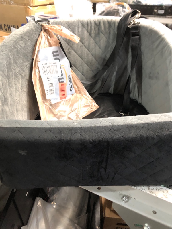 Photo 1 of (missing inside cushion)(see all images) NEEZUKAR Dog Car Seat for Small Dogs,Detachable Washable Dog Booster Seat Under 30lbs, Pet Car Seat Travel Bed with Storage Pockets and Dog Safety Belt (Black/Grey)