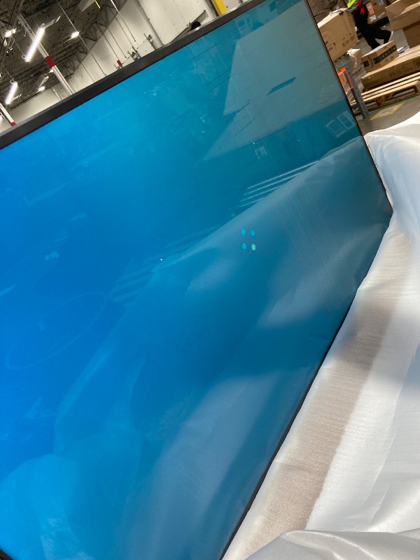 Photo 1 of ***SCREEN IS DAMAGED***Samsung 50-Inch Class Crystal UHD U8000F 4K Smart TV (2025 Model) Endless Free Content, Crystal Processor 4K, MetalStream Design, Knox Security, Alexa Built-in