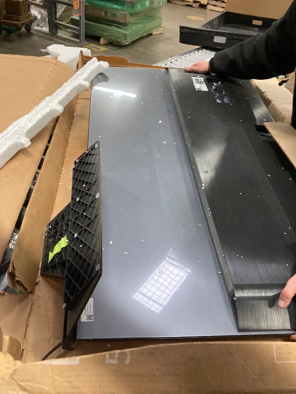 Photo 1 of *******MISSING PARTS**** LG 55-Inch Class OLED AI 4K B5 Series Smart TV w/Dolby Atmos, Dolby Vision, HDR10, AI Super Upscaling 4K, Filmmaker Mode, Wow Orchestra, Alexa Built-in (OLED55B5PUA.AUSZ, 2025)