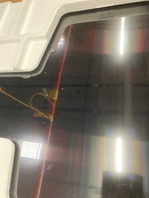 Photo 1 of ***BROKEN***Samsung 65-Inch Class QLED Q7F Series Samsung Vision AI Smart TV (2025 Model, 65Q7F) Quantum HDR, Object Tracking Sound Lite, Q4 AI Gen1 Processor, 4K upscaling, Gaming Hub, Alexa Built-in