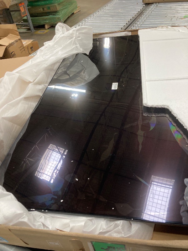 Photo 1 of ***BROKEN***Samsung 55-Inch Class Crystal UHD U8000F 4K Smart TV (2025 Model) Endless Free Content, Crystal Processor 4K, MetalStream Design, Knox Security, Compatible with Alexa