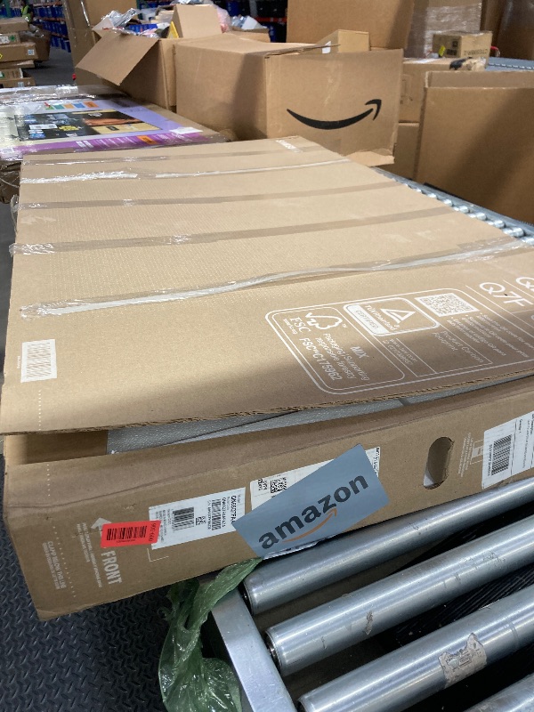 Photo 1 of ***BROKEN***Samsung 65-Inch Class QLED Q7F Series Samsung Vision AI Smart TV (2025 Model, 65Q7F) Quantum HDR, Object Tracking Sound Lite, Q4 AI Gen1 Processor, 4K upscaling, Gaming Hub, Alexa Built-in