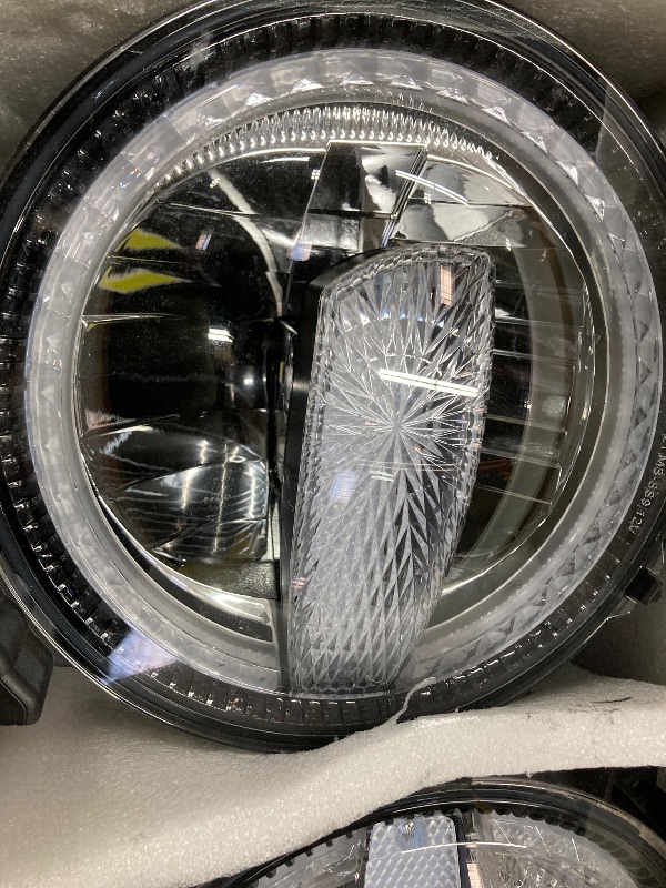 Photo 1 of ***PLASTIC COVER INSIDE ONE LIGHT IS OFF AS IN PICTURES***Metra - 9" Premium Chasing LED Headlights - Fits select Jeeps® (JP-901RGBKT)***PLASTIC COVER INSIDE ONE LIGHT IS OFF AS IN PICTURES***