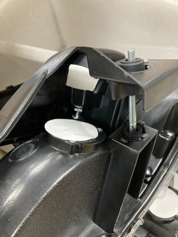 Photo 1 of ***ONE HEADLIGHT-DAMAGED -SELLING AS IS*** Fullux LED DRL Headlights Assembly for 1999-2002 Chevy Silverado 1500 2500 1500HD 2500HD 3500HD 2000-2006 Suburban Tahoe Headlamp Clear Reflector Chrome Housing