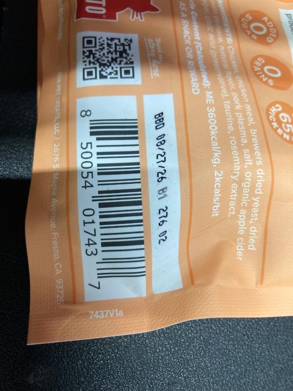 Photo 1 of ***10 PACKS INCLUDED***Plato Pet Treats Cat Treats - Single Ingredient, Healthy Chicken Treats for Indoor Cats - Air Dried - 2.5 oz***10 PACKS INCLUDED***