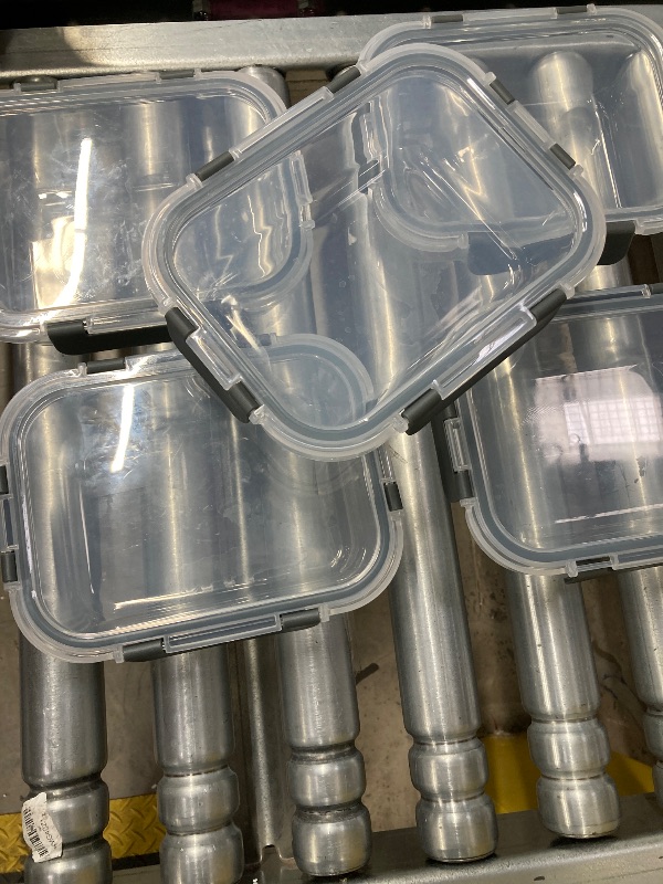 Photo 1 of [5-Pack, 36 Oz] Glass Meal Prep Containers 2 Compartments Portion Control with Upgraded Snap Locking Lids Glass Food Storage Containers, Microwave, Oven, Freezer and Dishwasher (4.5 Cups)   ***(USED, NOT IN PACKAGING, RIPPED/TORN)***