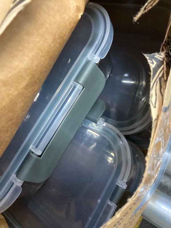 Photo 1 of [5-Pack, 36 Oz] Glass Meal Prep Containers 2 Compartments Portion Control with Upgraded Snap Locking Lids Glass Food Storage Containers, Microwave, Oven, Freezer and Dishwasher (4.5 Cups)   ***(USED, NOT IN PACKAGING, RIPPED/TORN)***