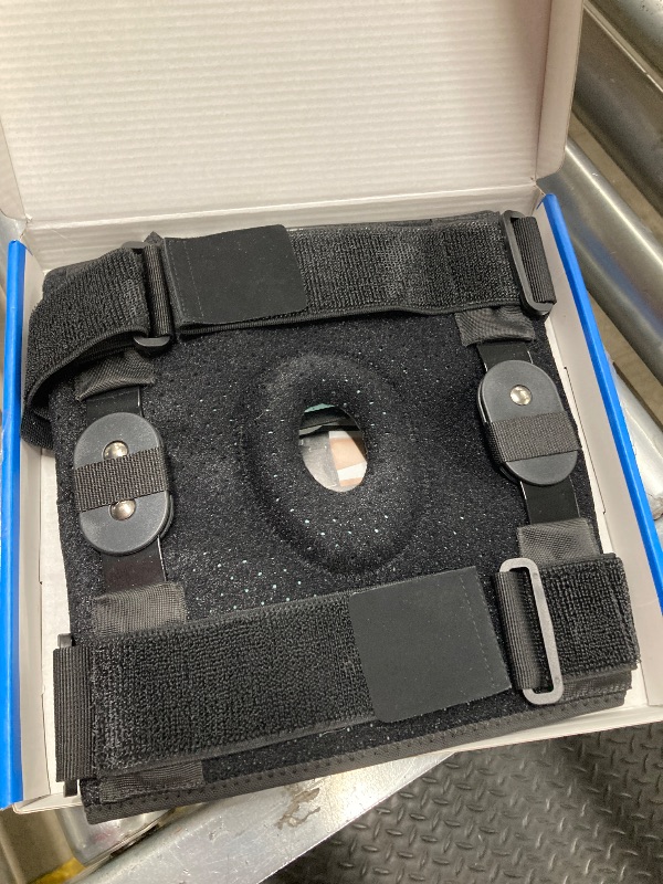 Photo 1 of ***No size*****
 Knee BraceL,Stable Support of The Decompression Knee, Effective Relief of ACL, Arthritis, Meniscus Tear, Adjustable Compression Band, Suitable for Men and Women (3XL-4XL)