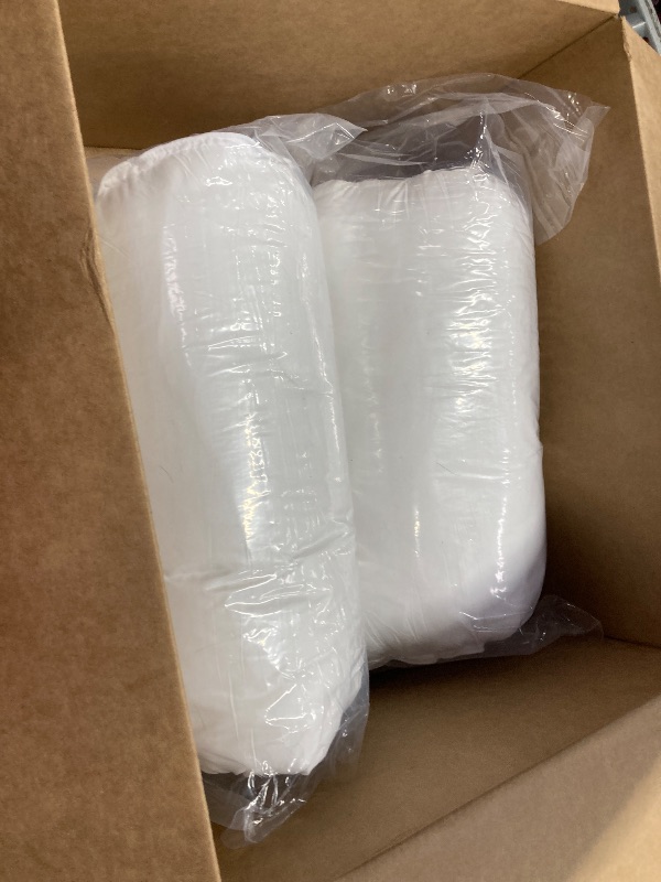 Photo 1 of ***No size****
2 Basic pillow 