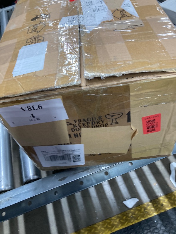 Photo 1 of Pcs Metal Flower Arrangements Stand Metal Wedding Centerpiece Stand Gold Vase Centerpiece Tall Table Decor Flower Vase for Wedding Reception Event Party Hotel Home Decor (12.6 Inch)