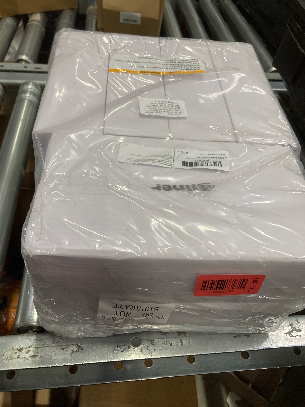 Photo 1 of Pieces Breast Cancer Awareness Gifts Aluminum Water Bottles Pink Ribbon Breast Cancer Gift for Women Leak Proof Lightweight Portable Bottles for Marathon Running (Classic Style,25 oz)