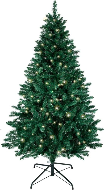 Photo 1 of 
5 ft premium spruce treen 