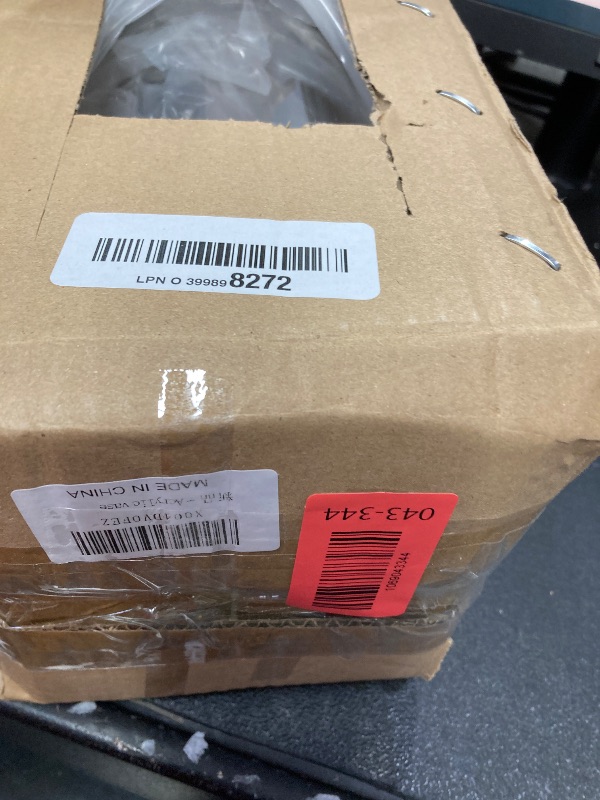 Photo 1 of  Large Acrylic Clear Cylinder Vase Set, Unbreakable Plastic Hurricane Vases?Different Size Vases for Living Room, Desk, Wedding Centerpieces Flower Bouquet Décor