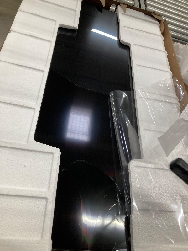 Photo 1 of **PARTS ONLY** Samsung 50-Inch Class Crystal UHD U8000F 4K Smart TV (2025 Model) Endless Free Content, Crystal Processor 4K, MetalStream Design, Knox Security, Alexa Built-in
